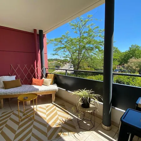 Apartment Joli Cosy , Terrasse, Pk Prive