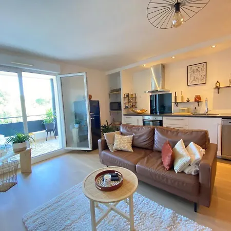Joli Cosy , Terrasse, Pk Prive * Lunel (Herault)